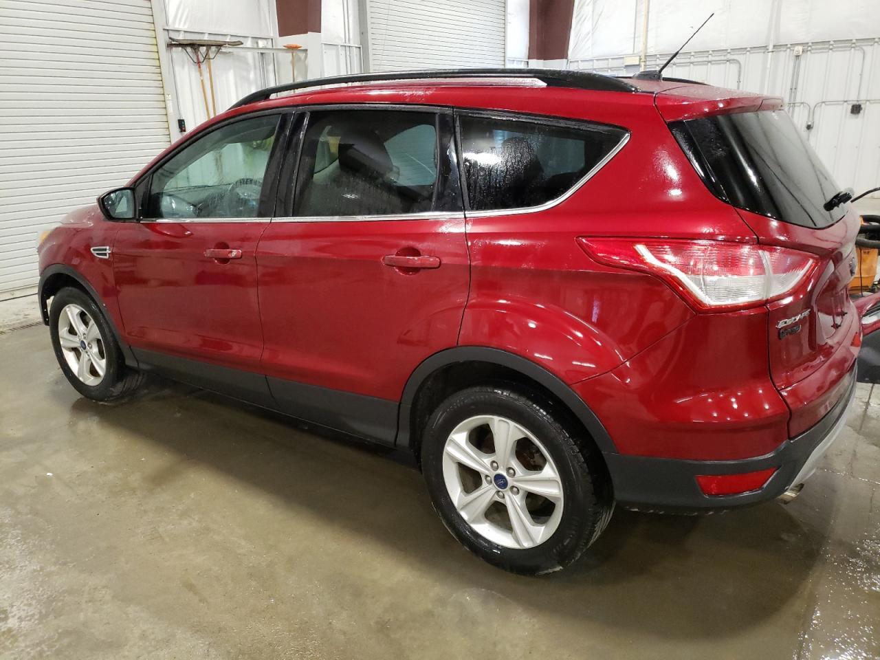 2015 FORD ESCAPE SE - Image 2