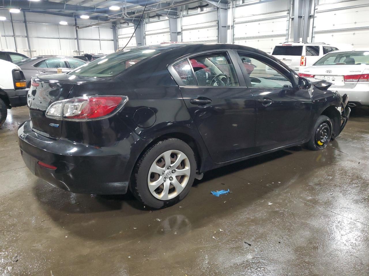 2013 MAZDA 3 I - Фото 3