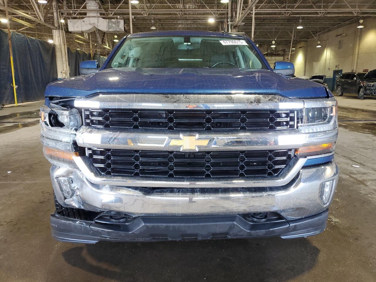 2017 CHEVROLET SILVERADO - Фото 5