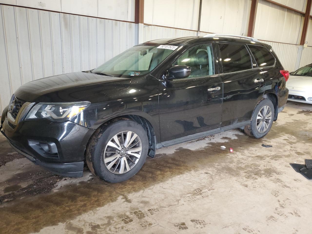 2017 NISSAN PATHFINDER