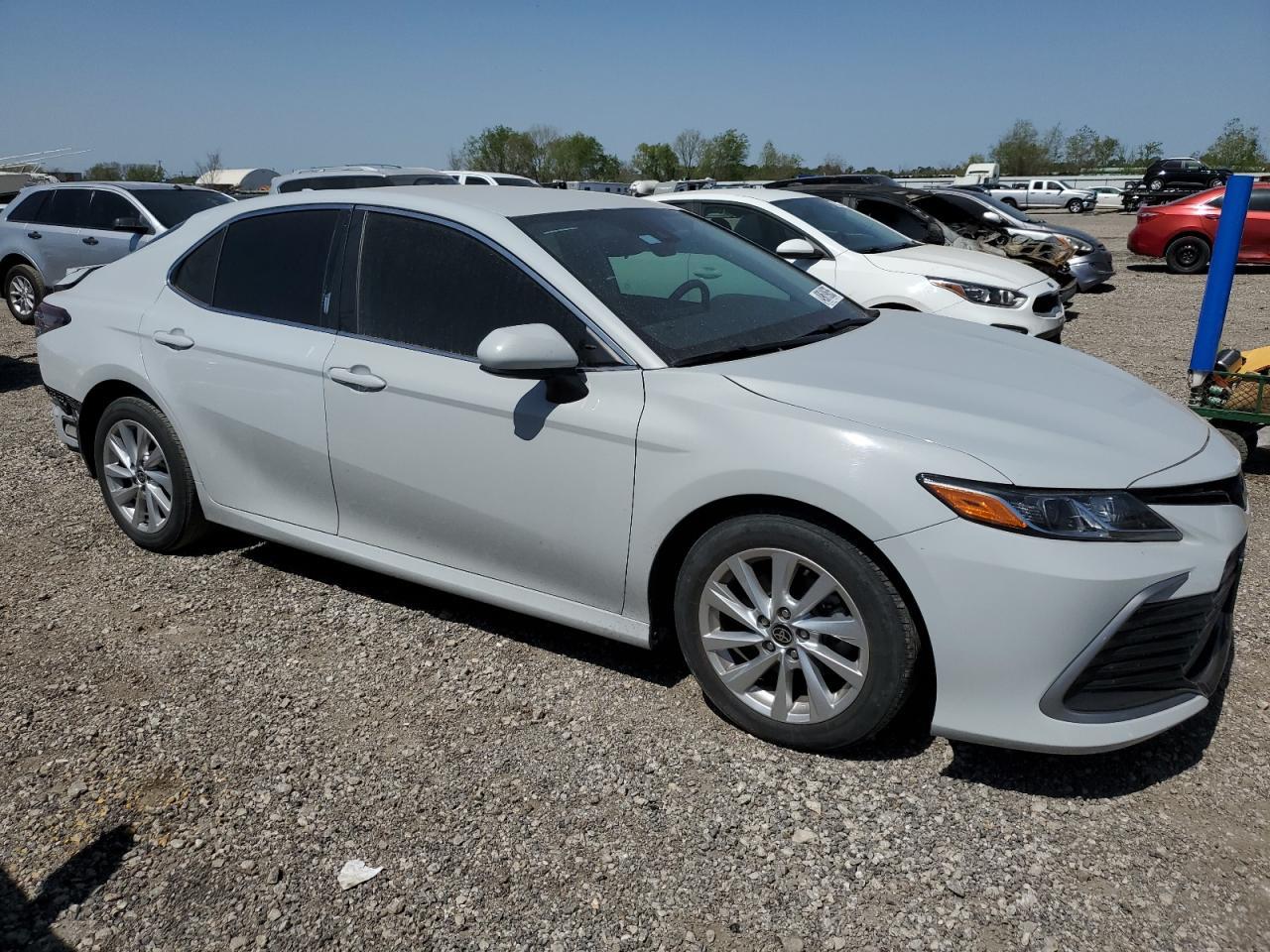 2023 TOYOTA CAMRY LE - Image 4