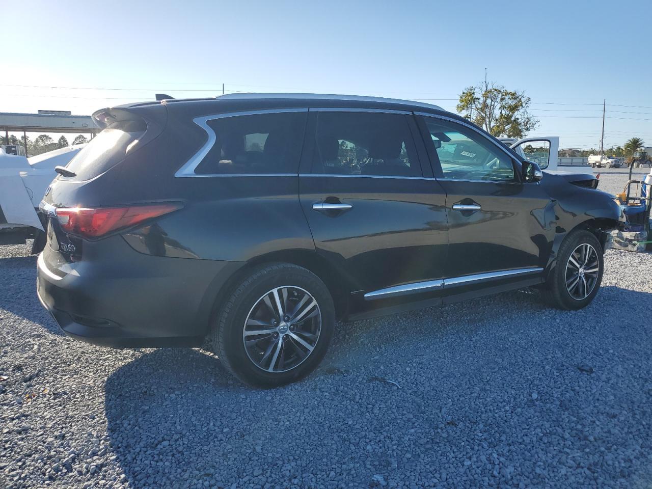 2016 INFINITI QX60 - Фото 3