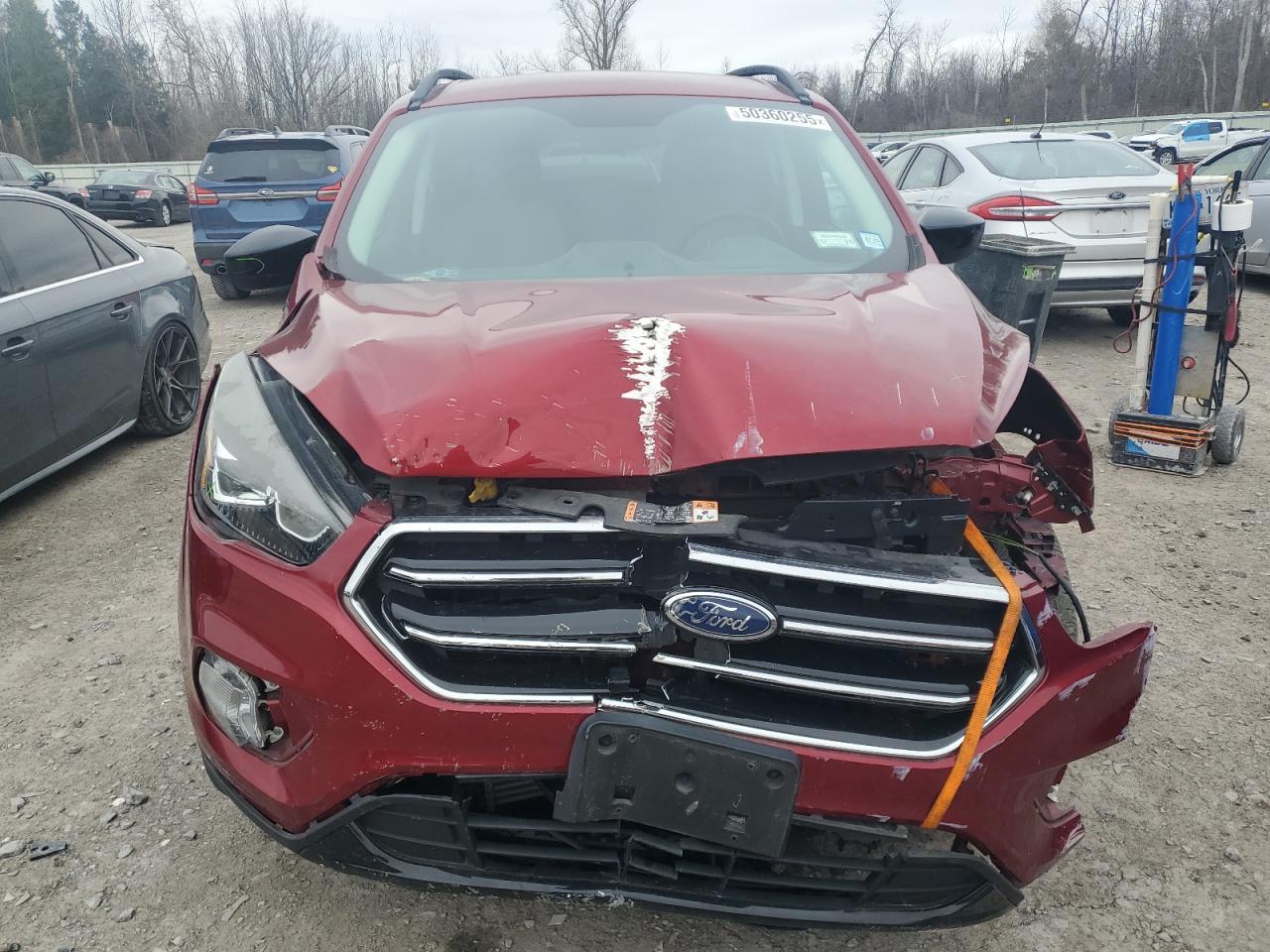 2017 FORD ESCAPE SE - Фото 5