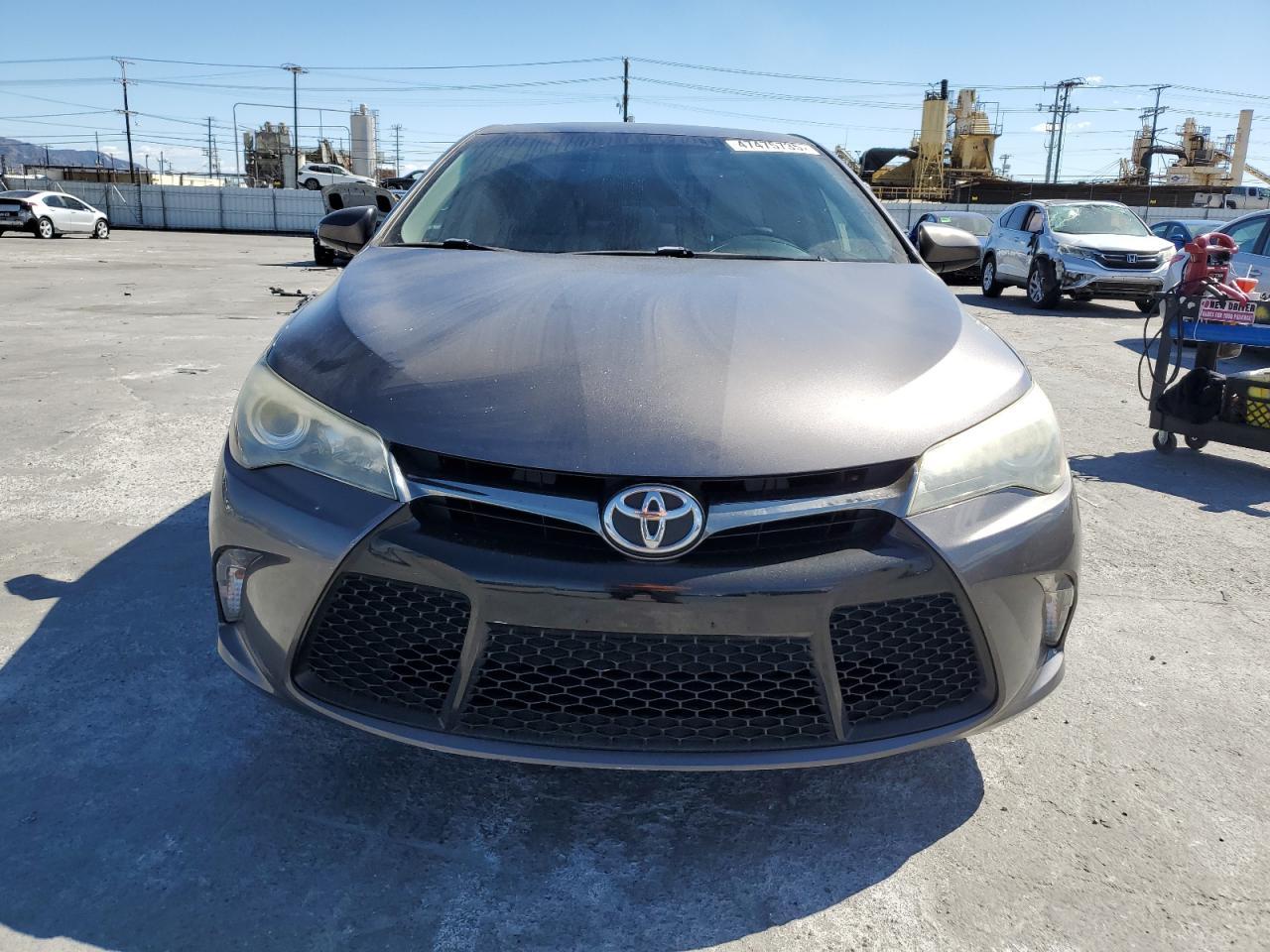 2016 TOYOTA CAMRY LE - Image 5