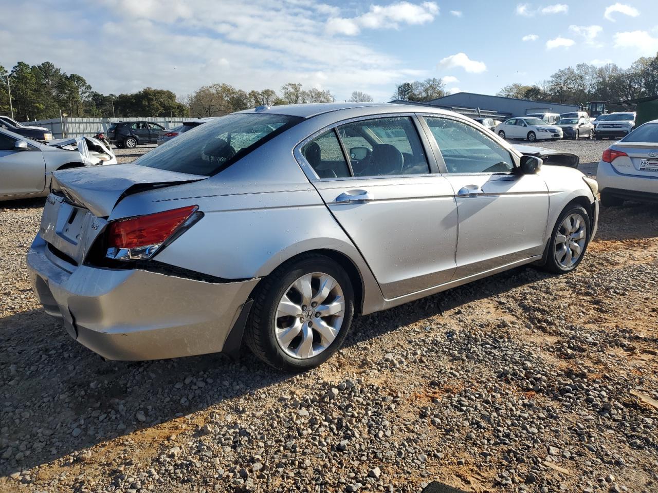 2010 HONDA ACCORD EXL - Image 3