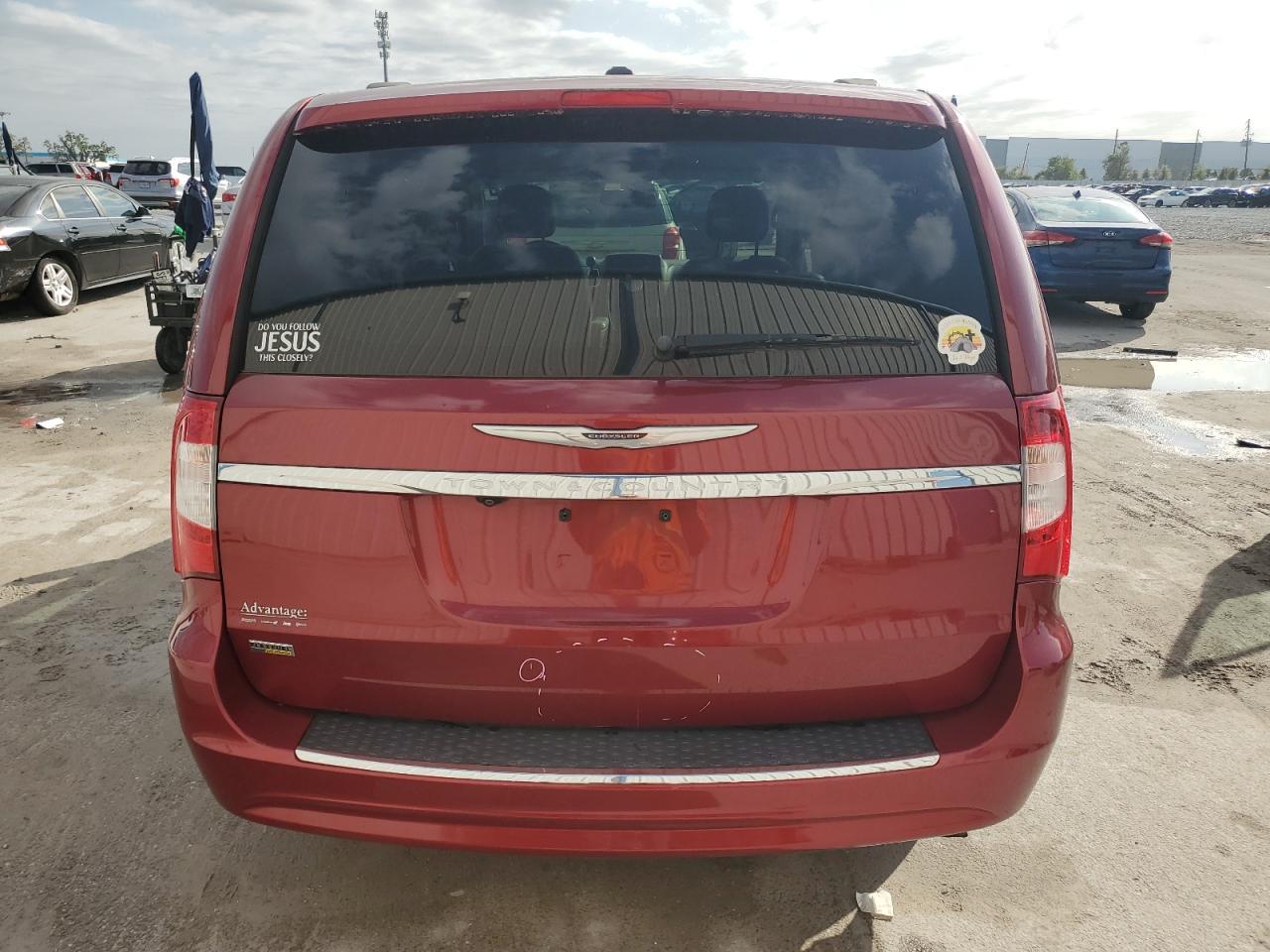 2014 CHRYSLER TOWN & COU - Фото 6