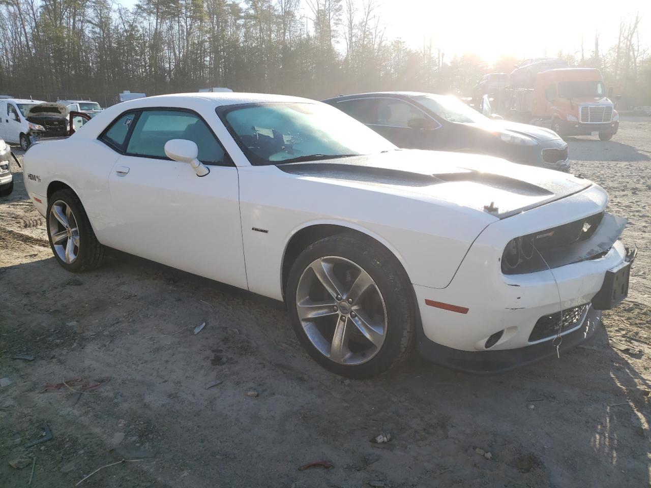 2017 DODGE CHALLENGER - Фото 4