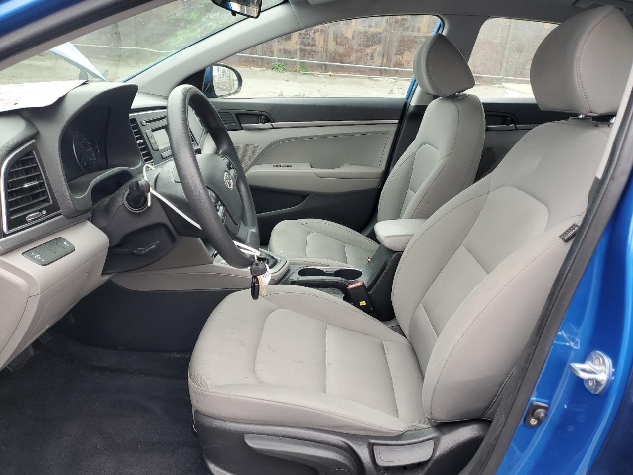 2017 HYUNDAI ELANTRA SE - Фото 7