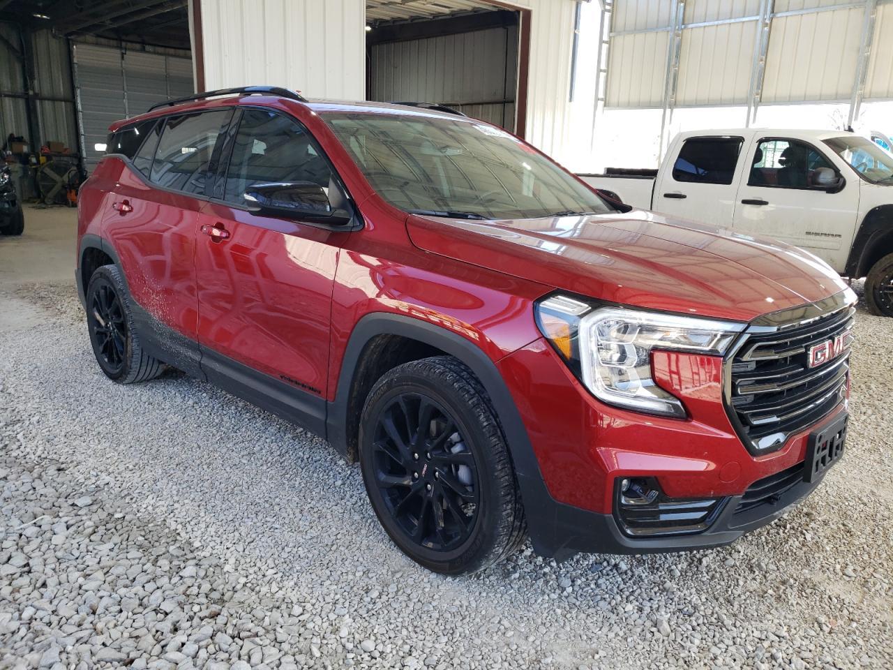 2023 GMC TERRAIN SL - Image 4