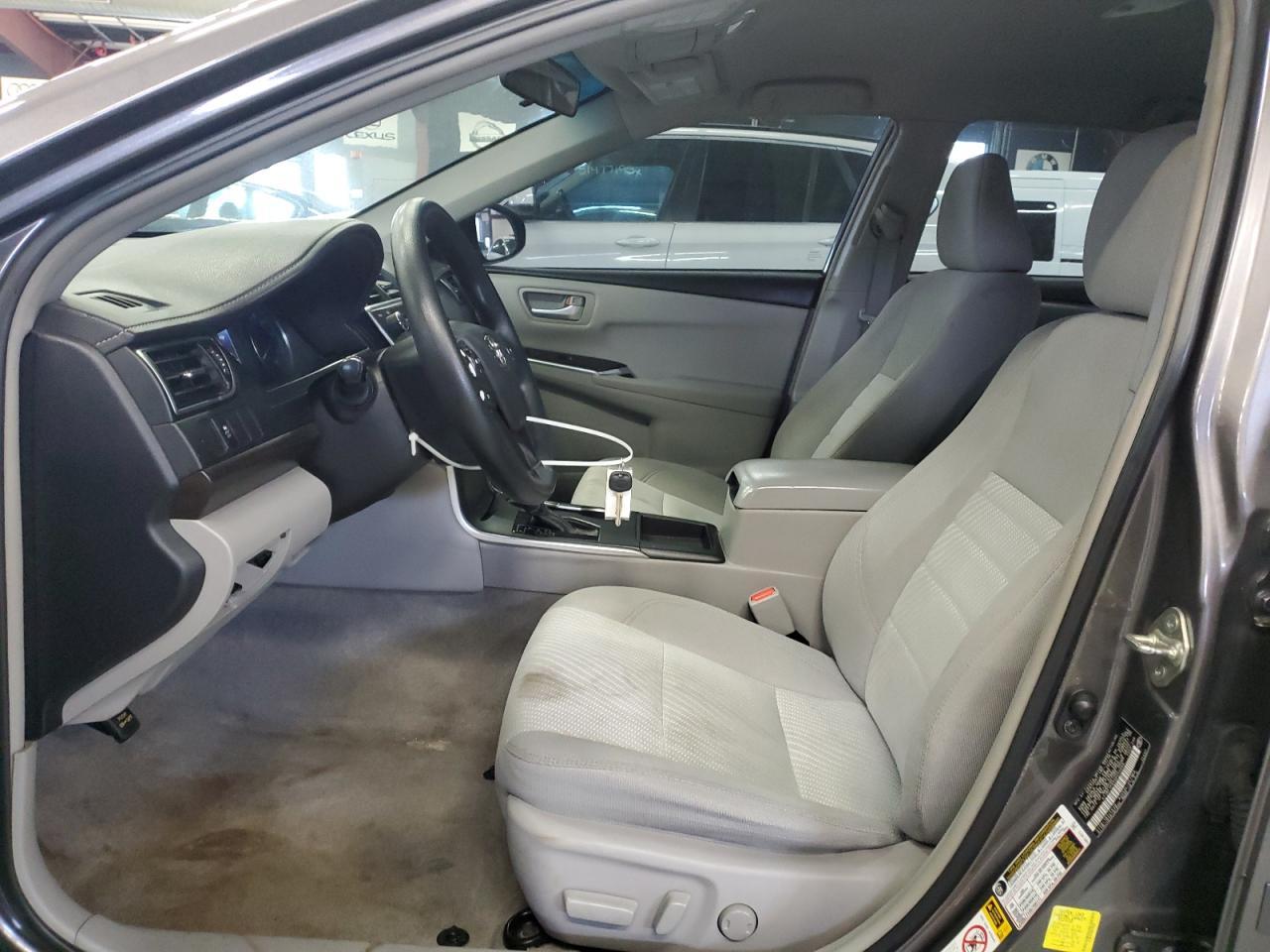 2017 TOYOTA CAMRY LE - Фото 7