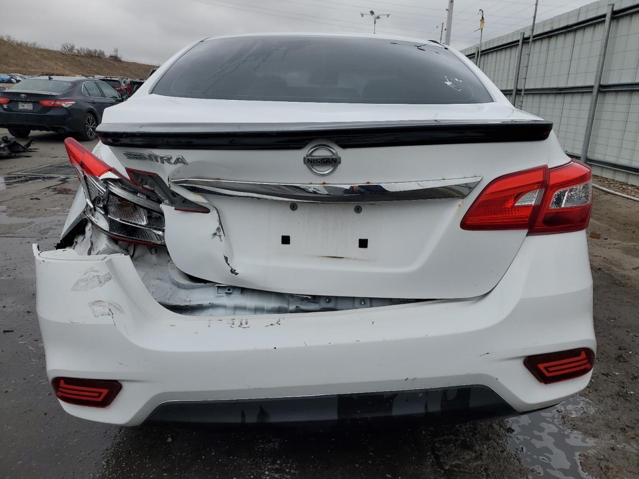 2018 NISSAN SENTRA S - Фото 6