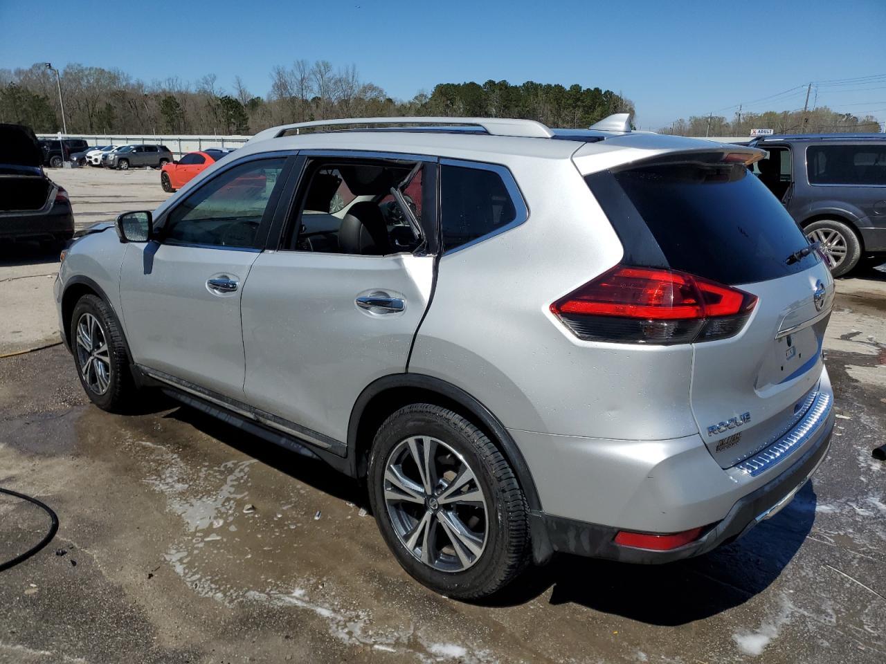 2017 NISSAN ROGUE S - Image 2