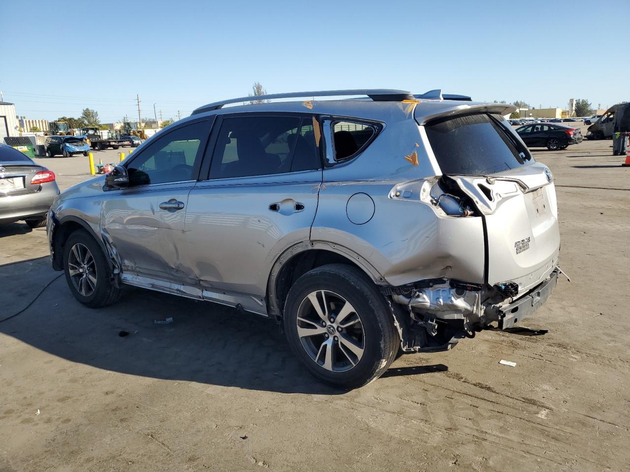 2017 TOYOTA RAV4 XLE - Image 2