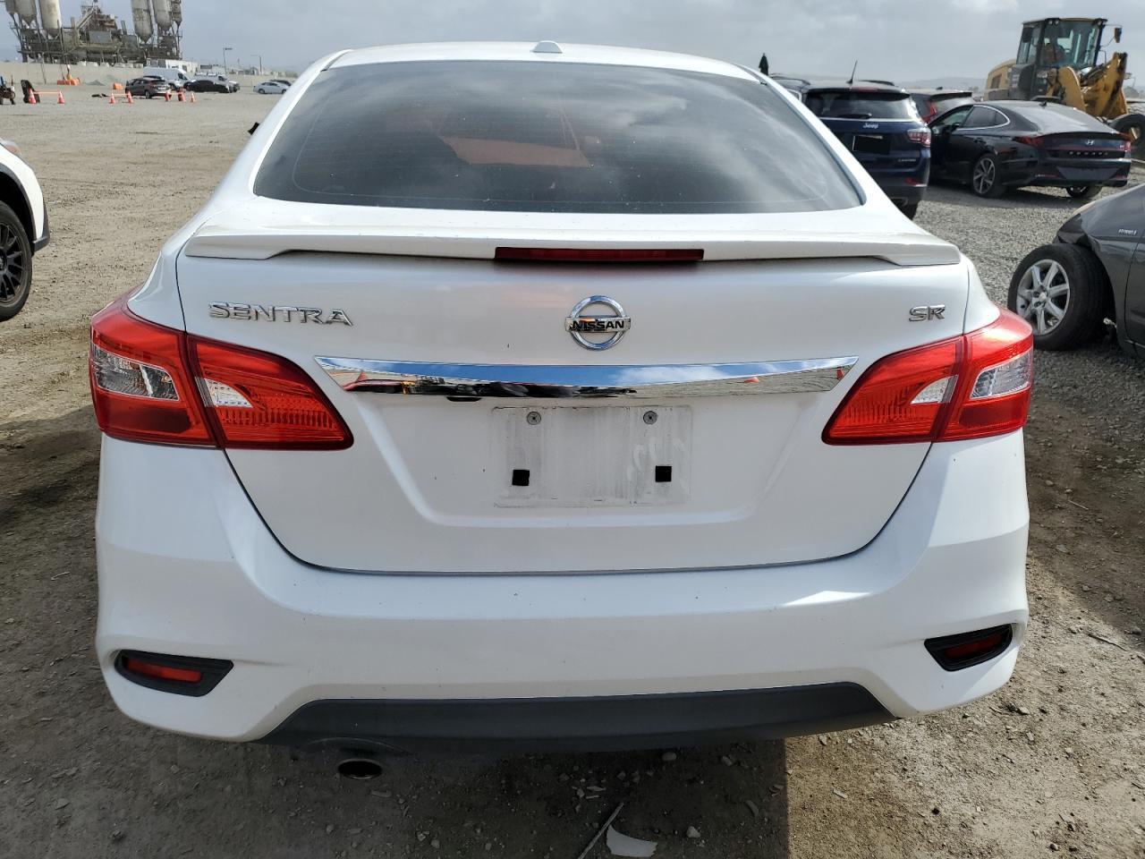 2017 NISSAN SENTRA S - Фото 6