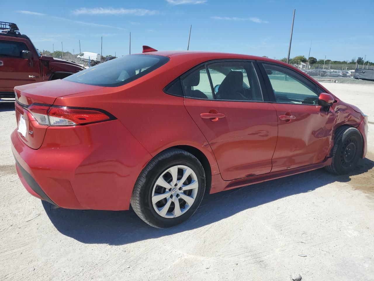 2021 TOYOTA COROLLA LE - Фото 3