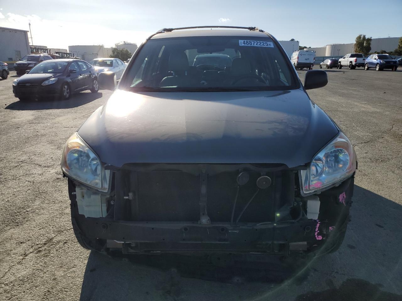 2011 TOYOTA RAV4 - Фото 5