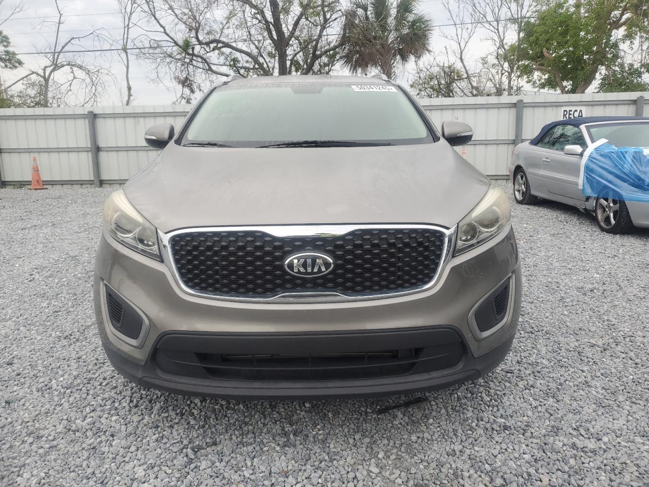 2016 KIA SORENTO LX - Image 5
