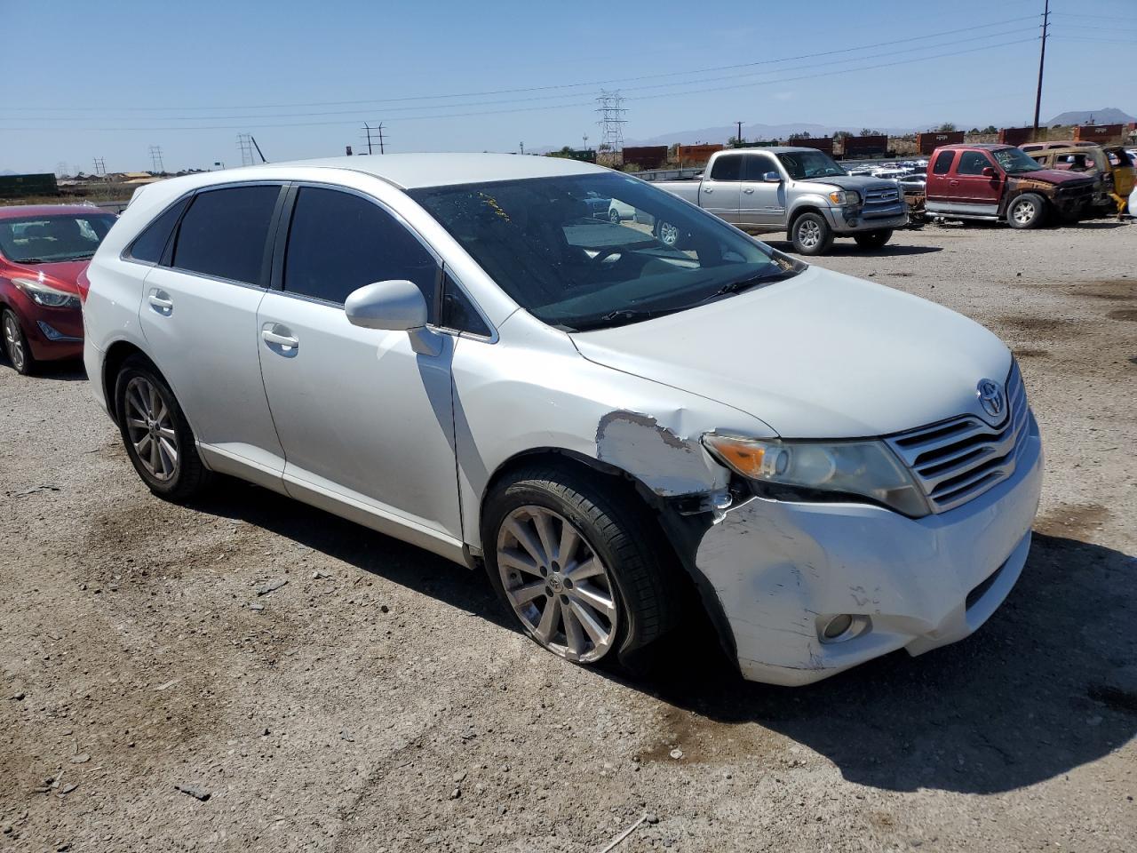 2011 TOYOTA VENZA - Фото 4