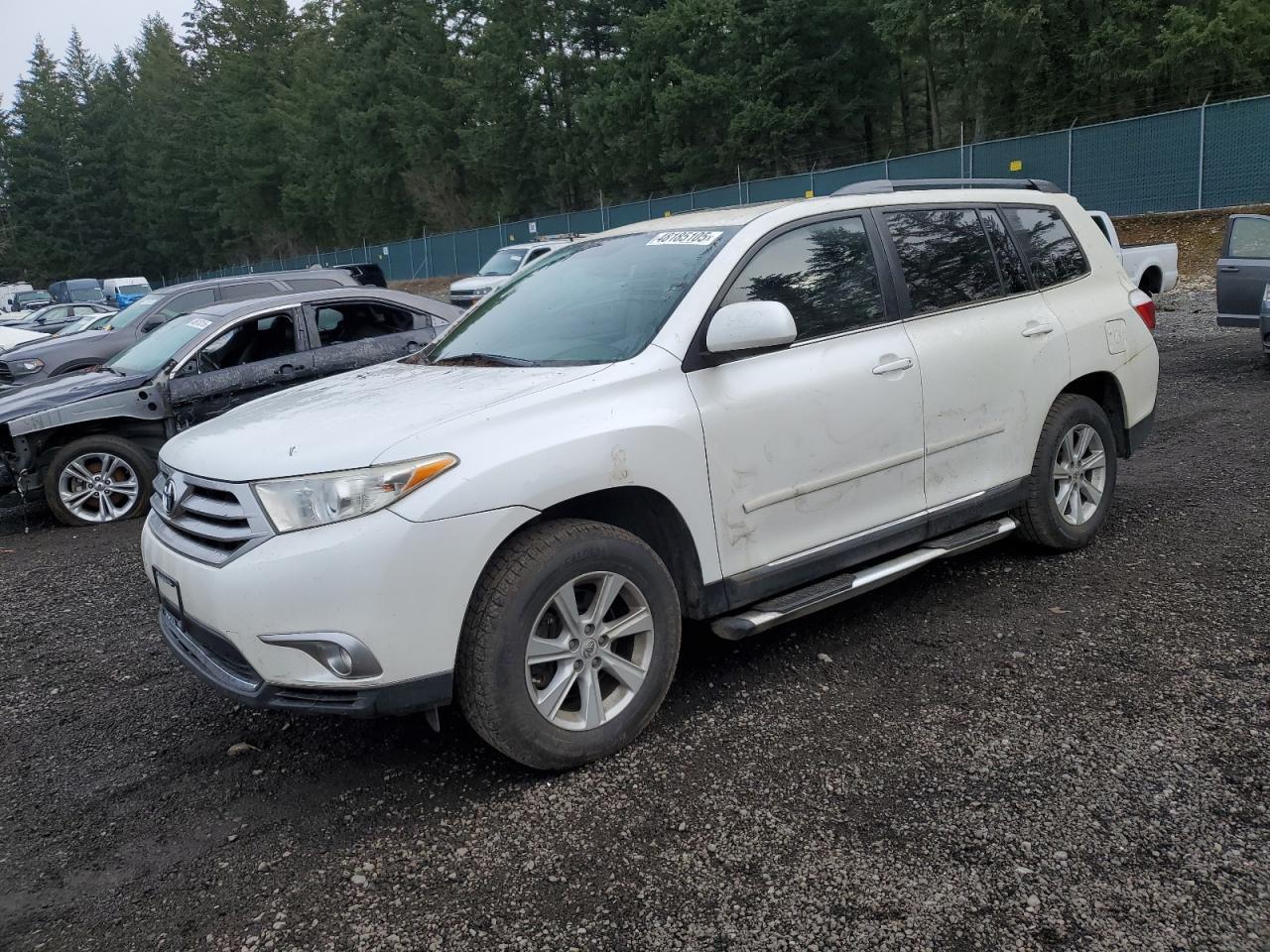 2011 TOYOTA HIGHLANDER
