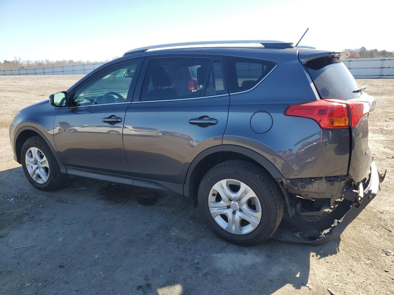 2015 TOYOTA RAV4 LE - Image 2