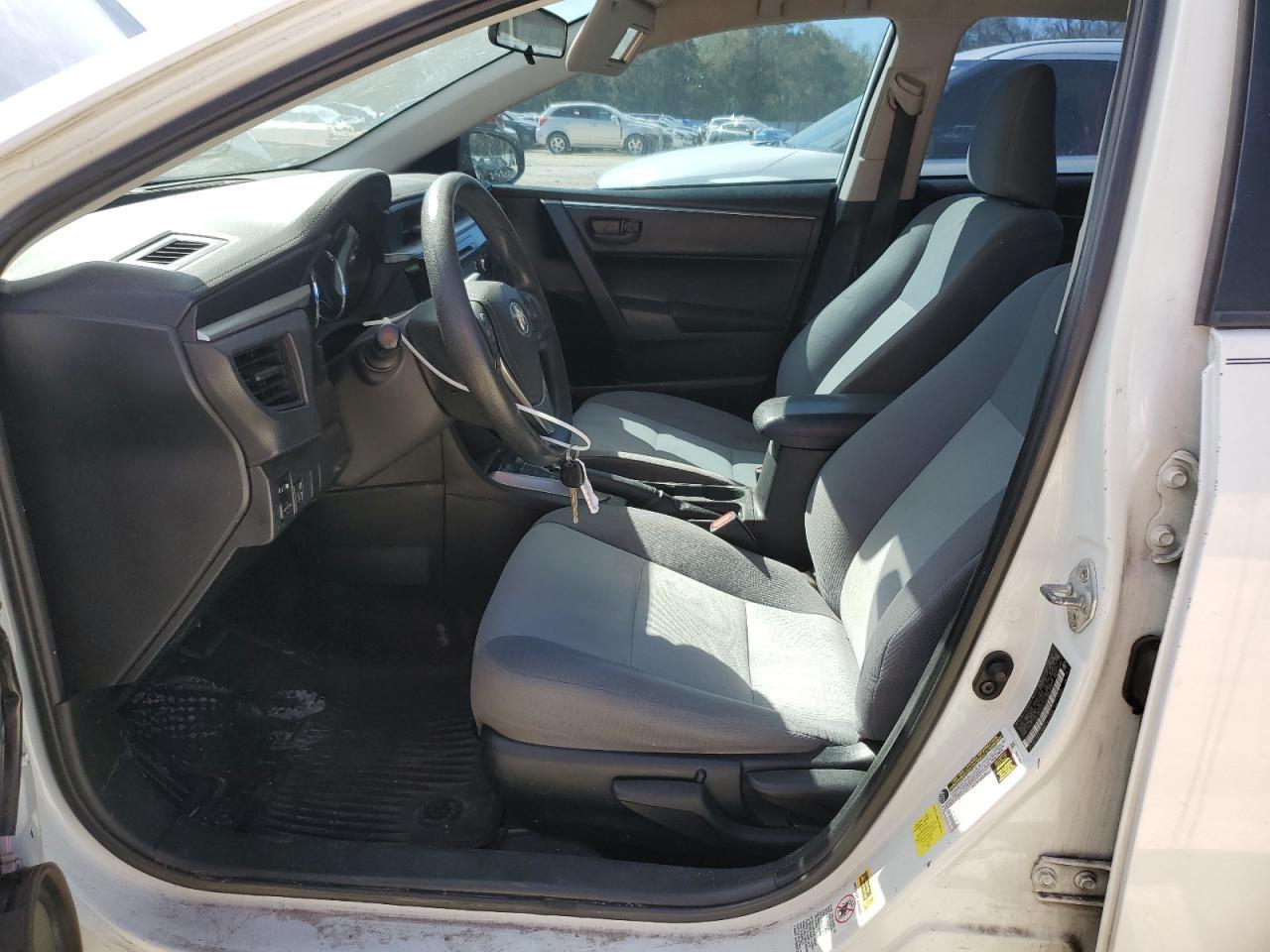 2015 TOYOTA COROLLA L - Фото 7