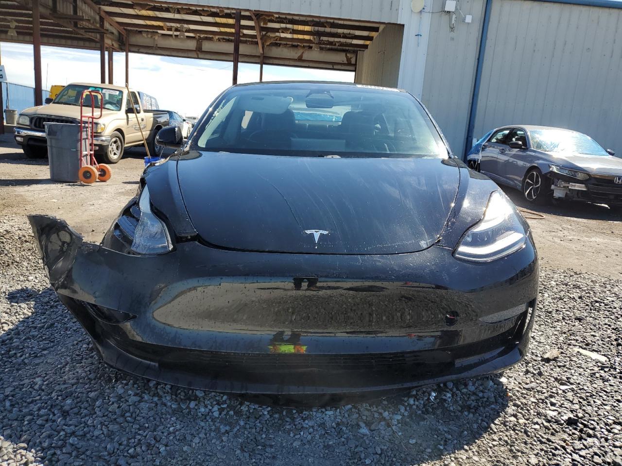 2021 TESLA MODEL 3 - Фото 5