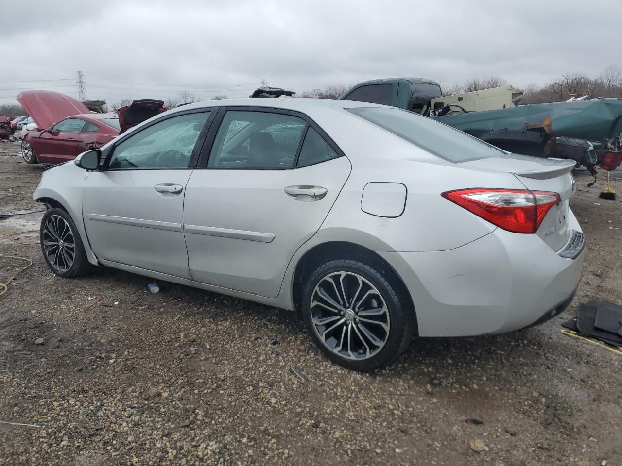 2014 TOYOTA COROLLA L - Фото 2