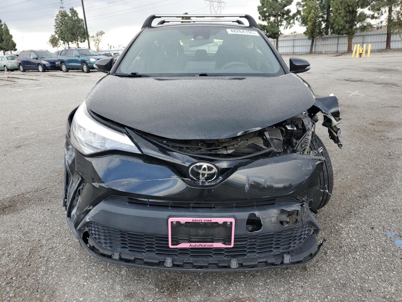 2021 TOYOTA C-HR XLE - Фото 5