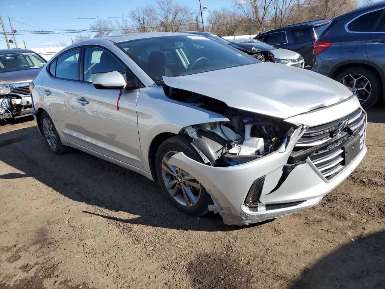 2017 HYUNDAI ELANTRA SE - Фото 4