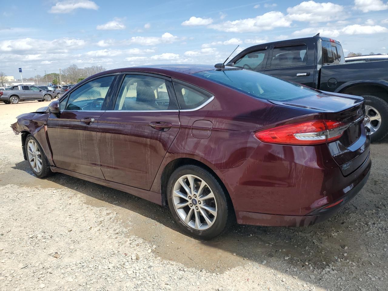 2017 FORD FUSION SE - Фото 2