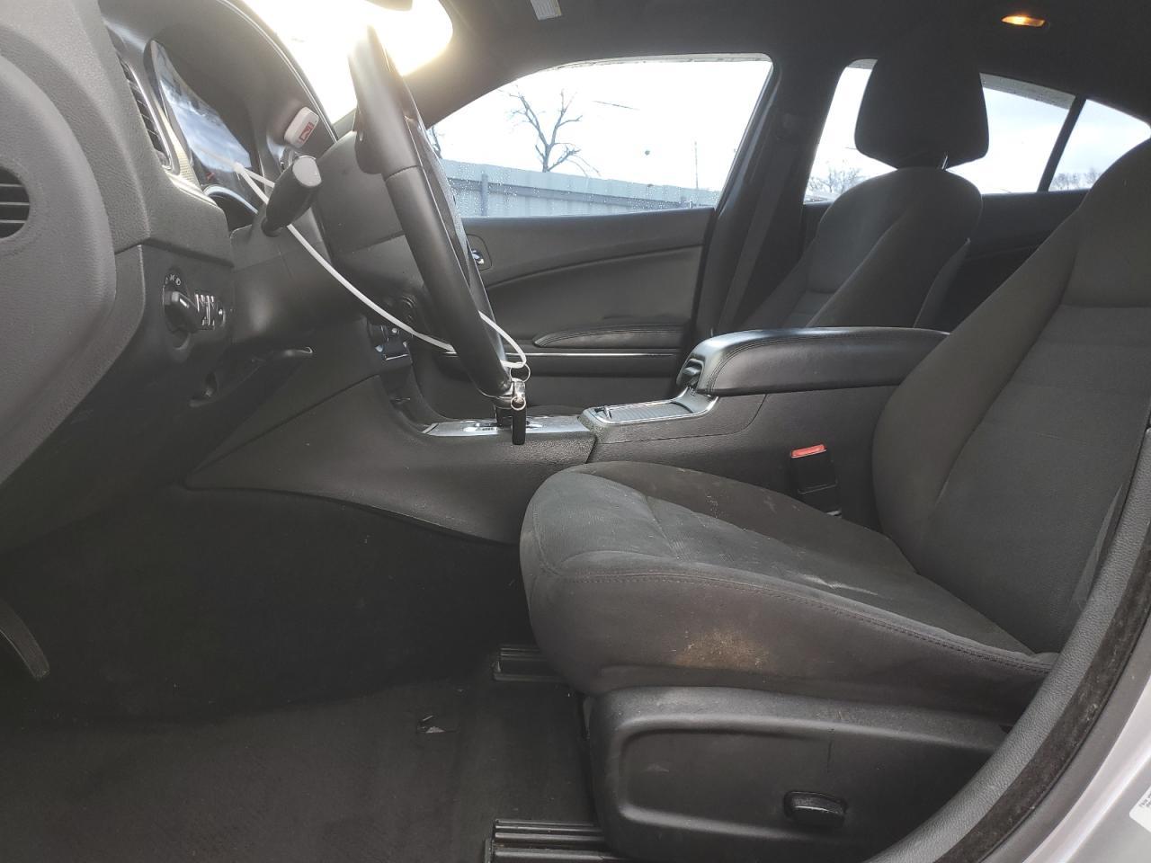 2014 DODGE CHARGER SE - Image 7