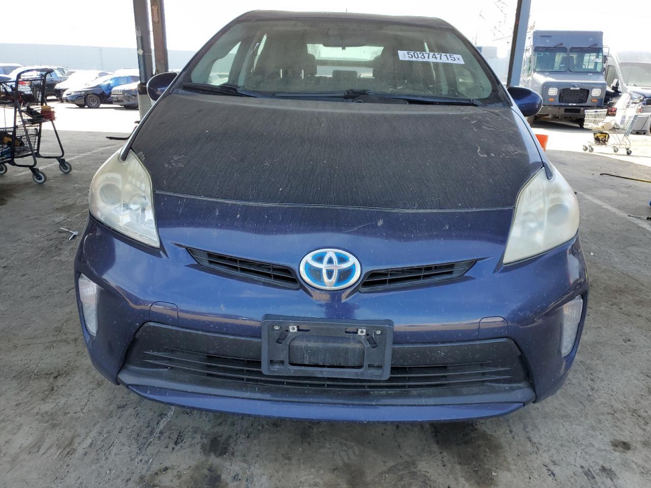 2015 TOYOTA PRIUS - Фото 5