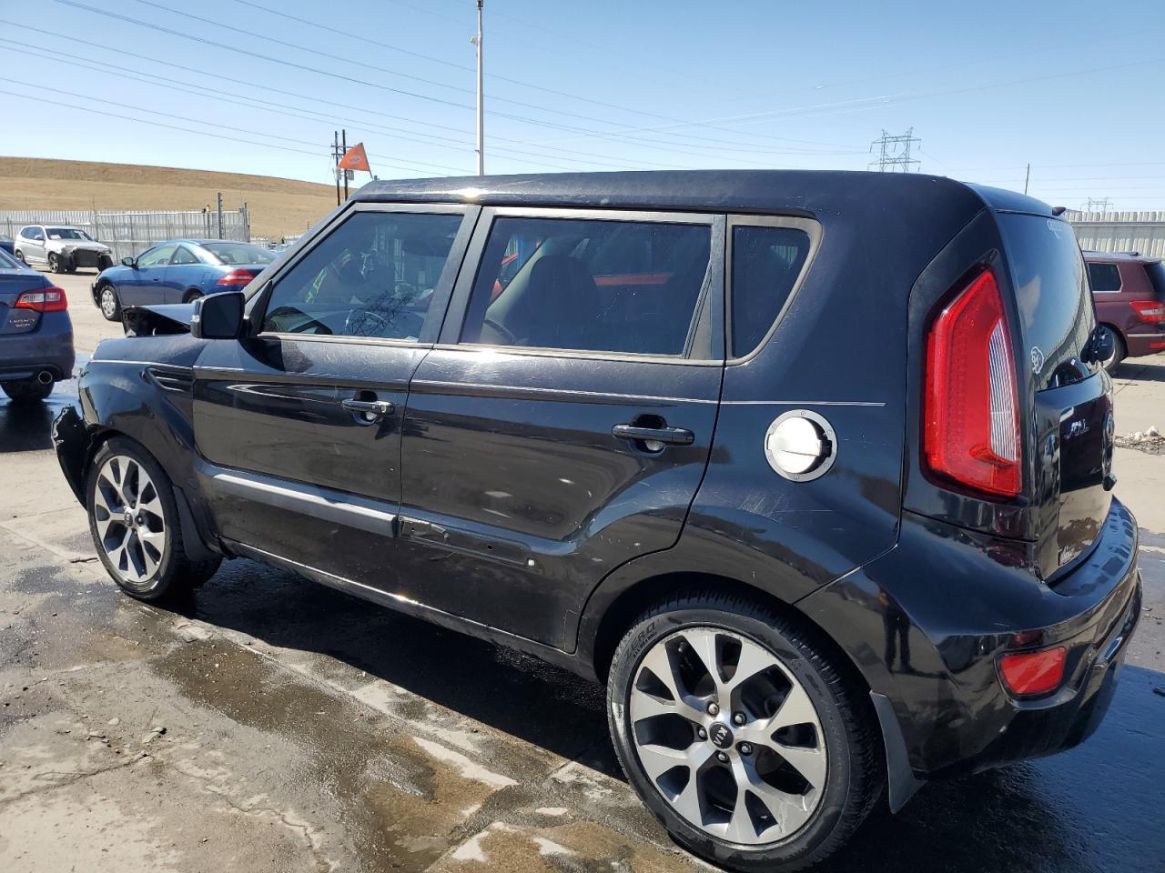 2013 KIA SOUL + - Image 2