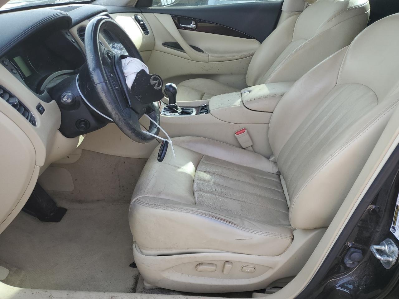 2016 INFINITI QX50 - Image 7