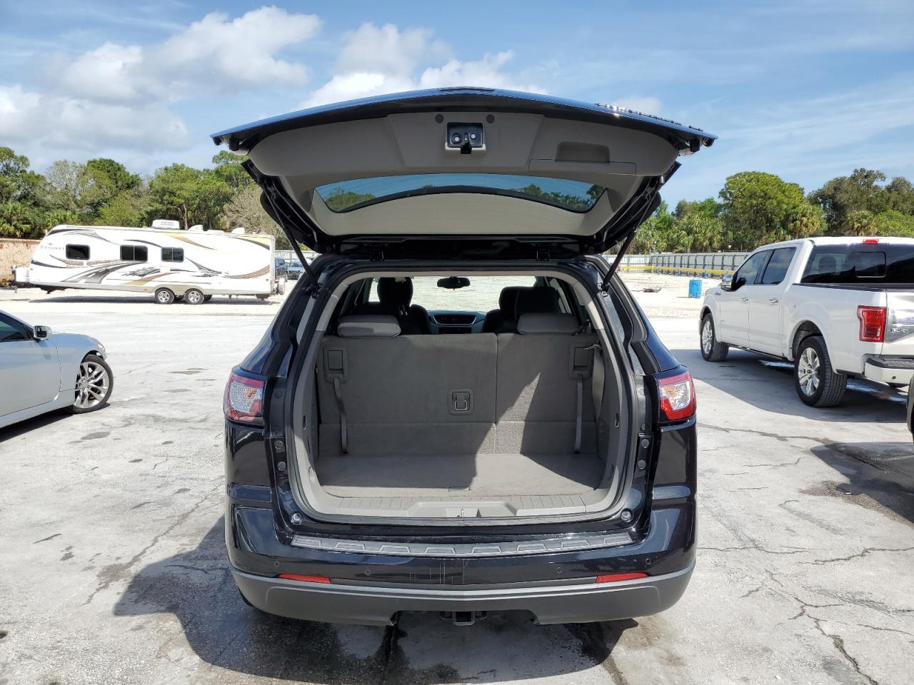 2014 CHEVROLET TRAVERSE L - Image 6