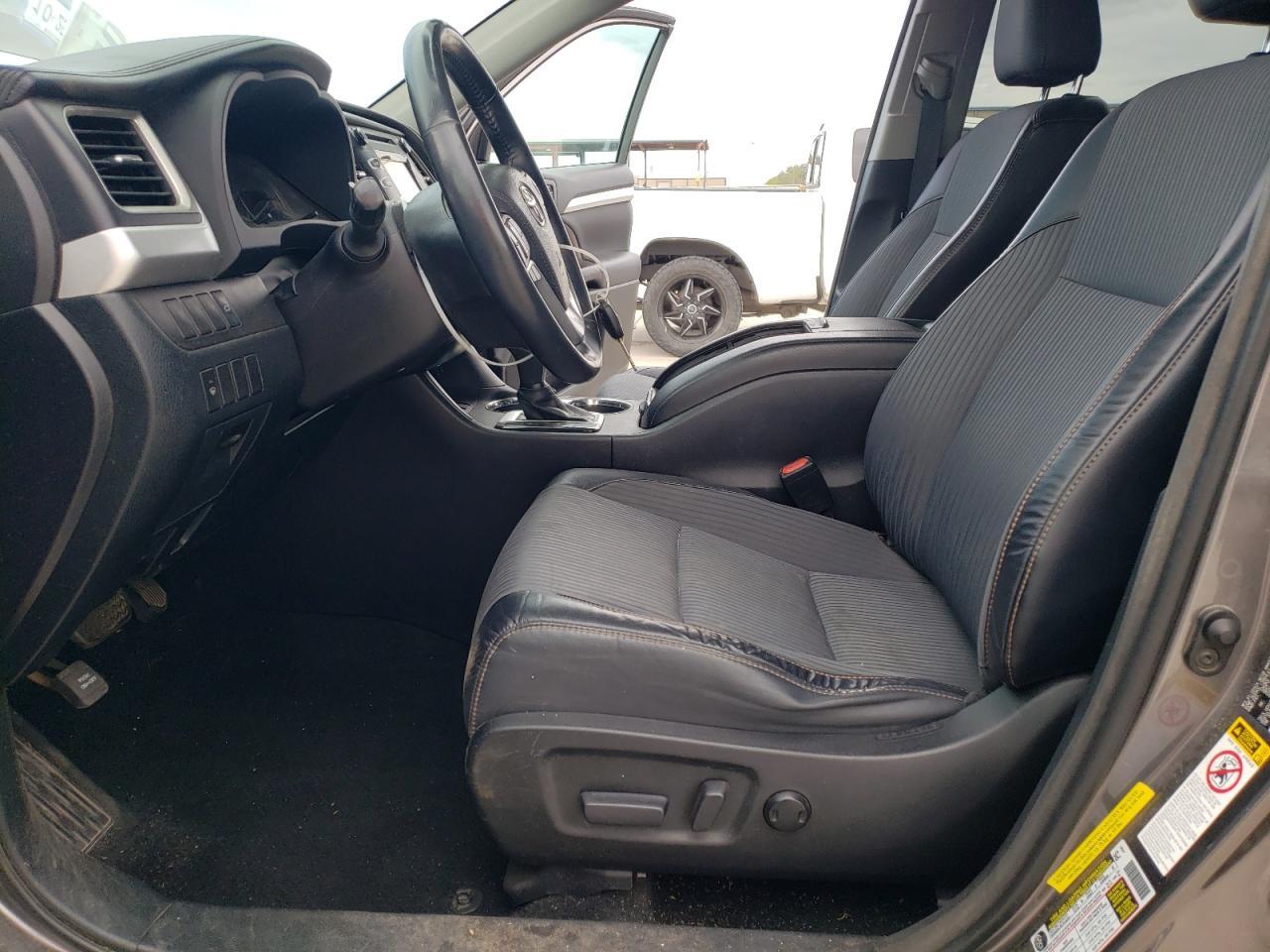2015 TOYOTA HIGHLANDER - Фото 7