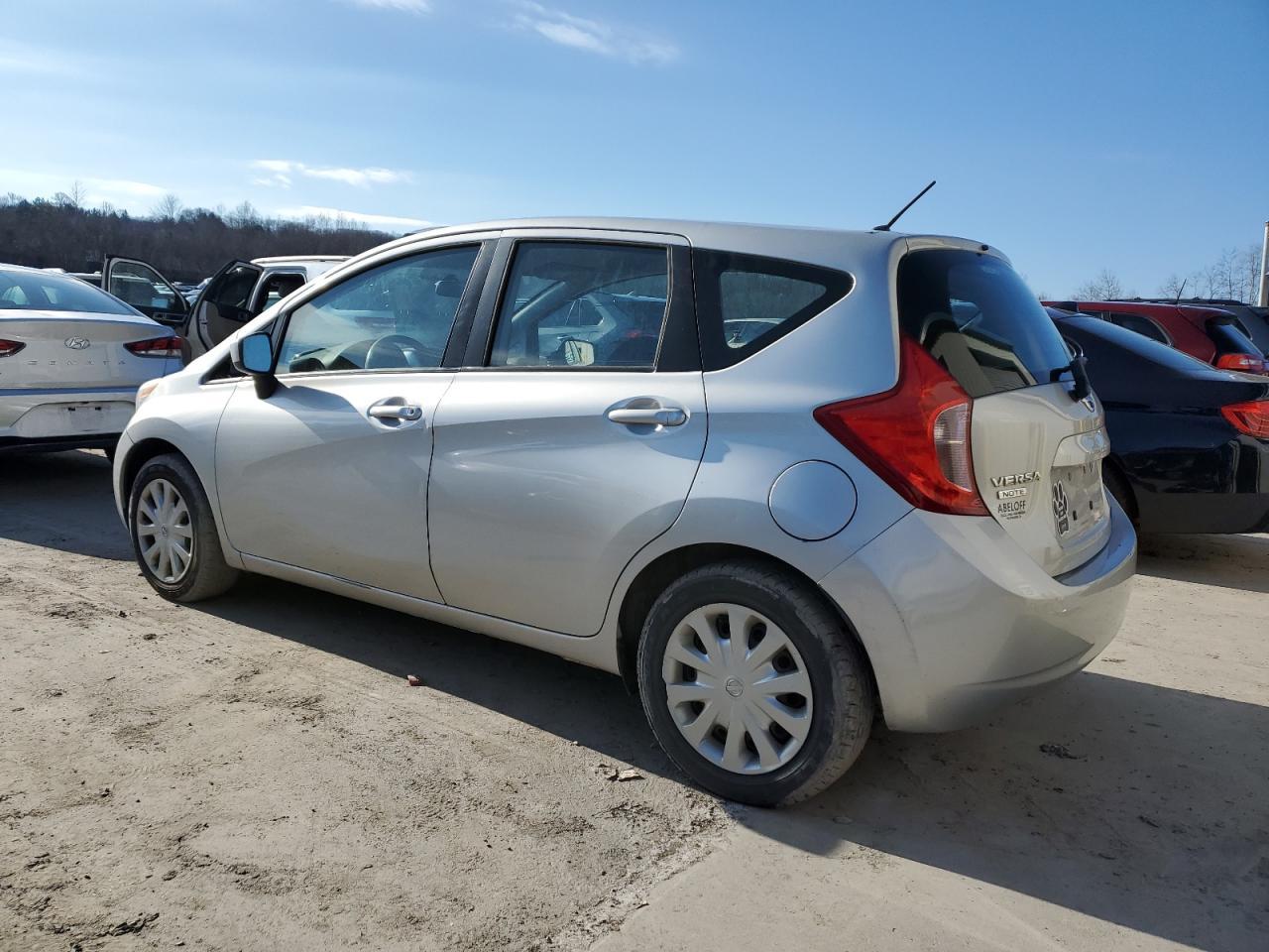2015 NISSAN VERSA NOTE - Image 2
