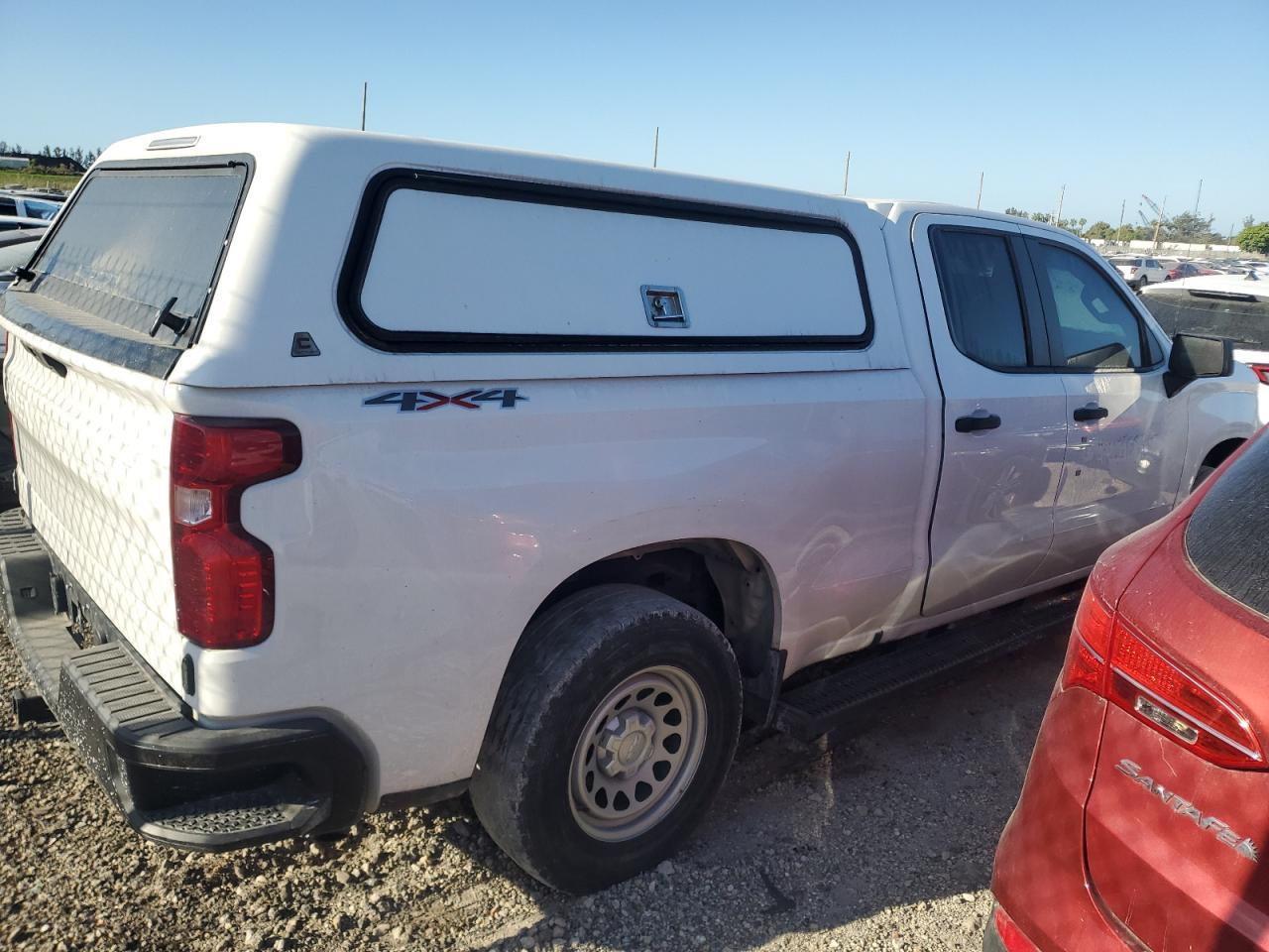 2019 CHEVROLET SILVERADO - Image 3