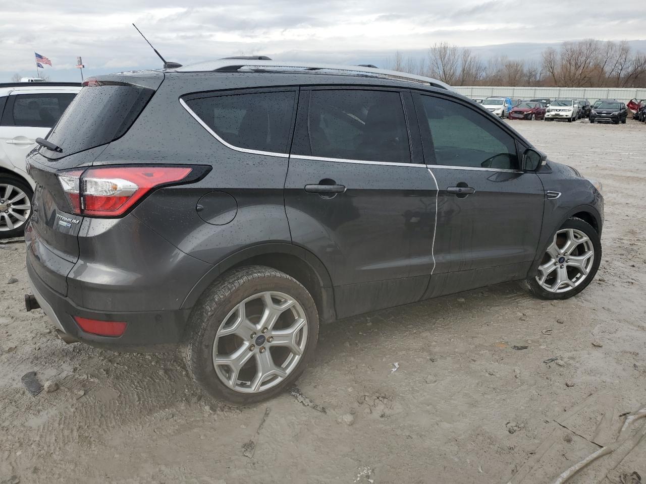 2017 FORD ESCAPE TIT - Image 3