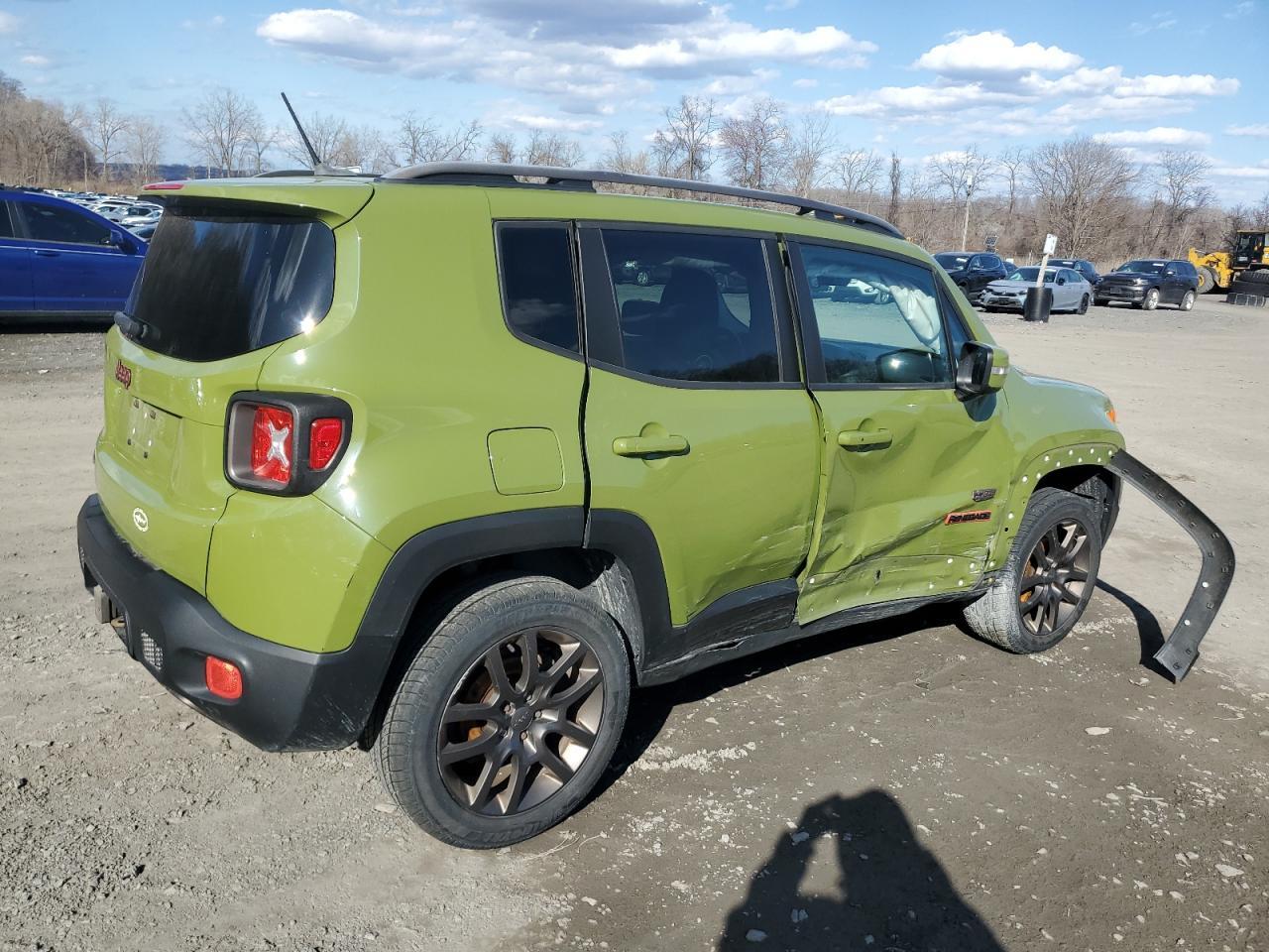 2016 JEEP RENEGADE L - Image 3