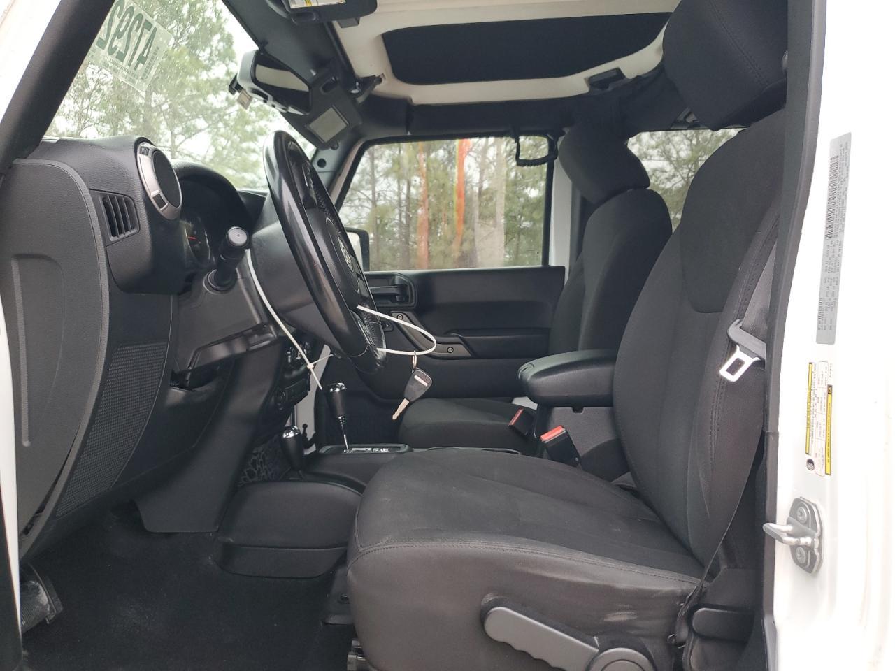 2017 JEEP WRANGLER U - Фото 7