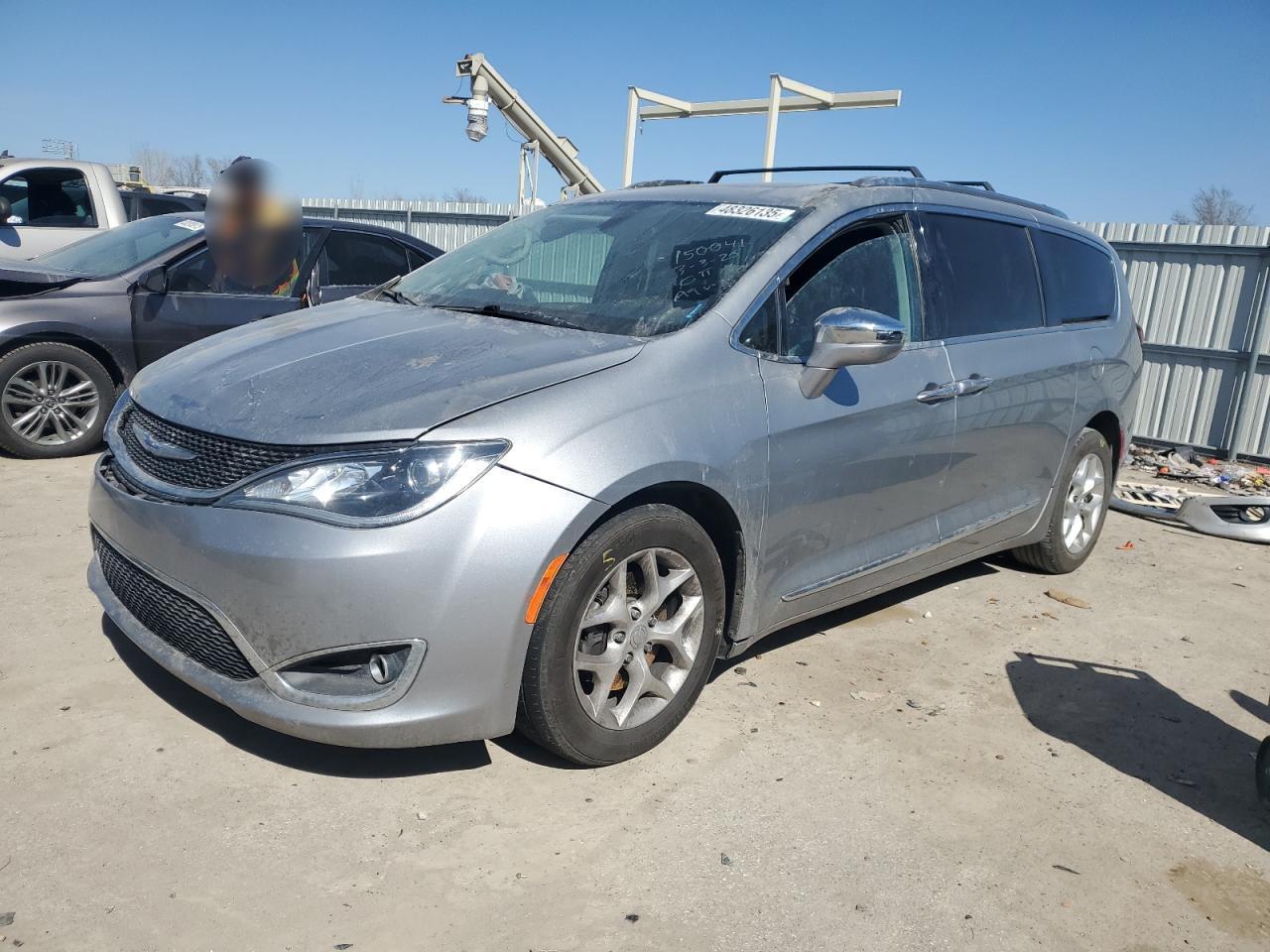 2020 CHRYSLER PACIFICA L