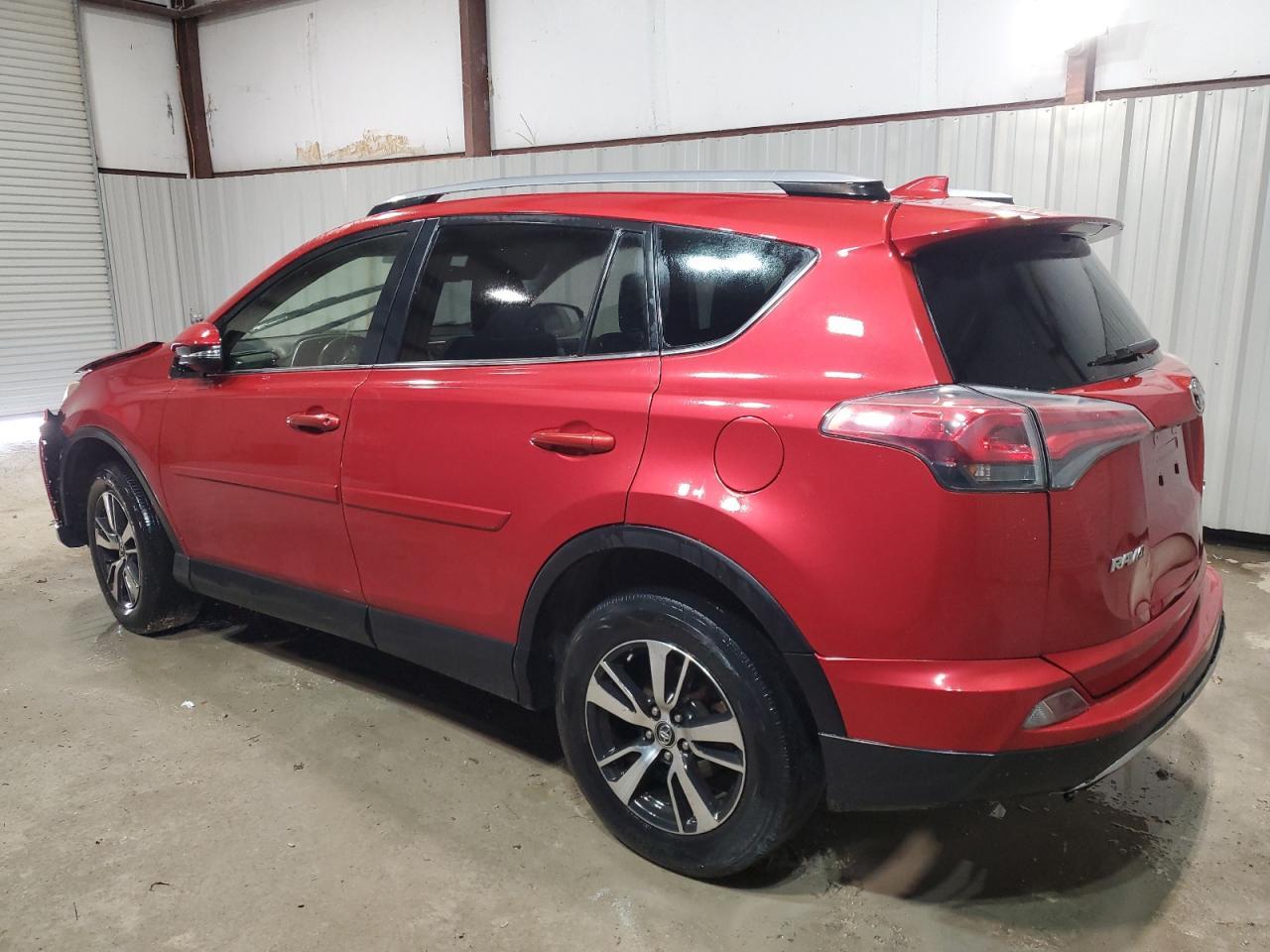 2017 TOYOTA RAV4 XLE - Фото 2