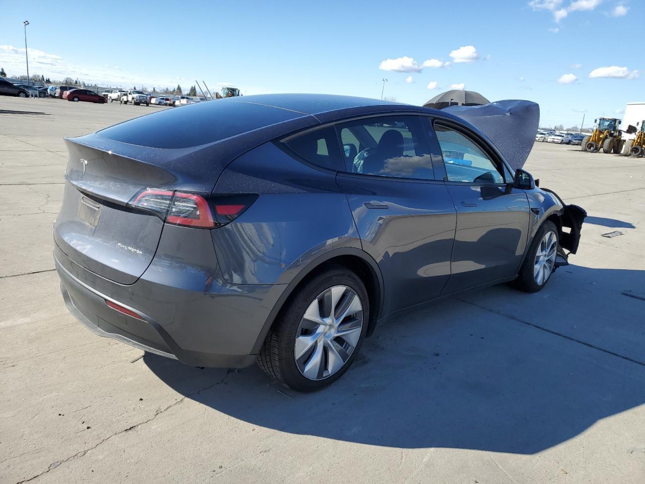 2023 TESLA MODEL Y - Image 3