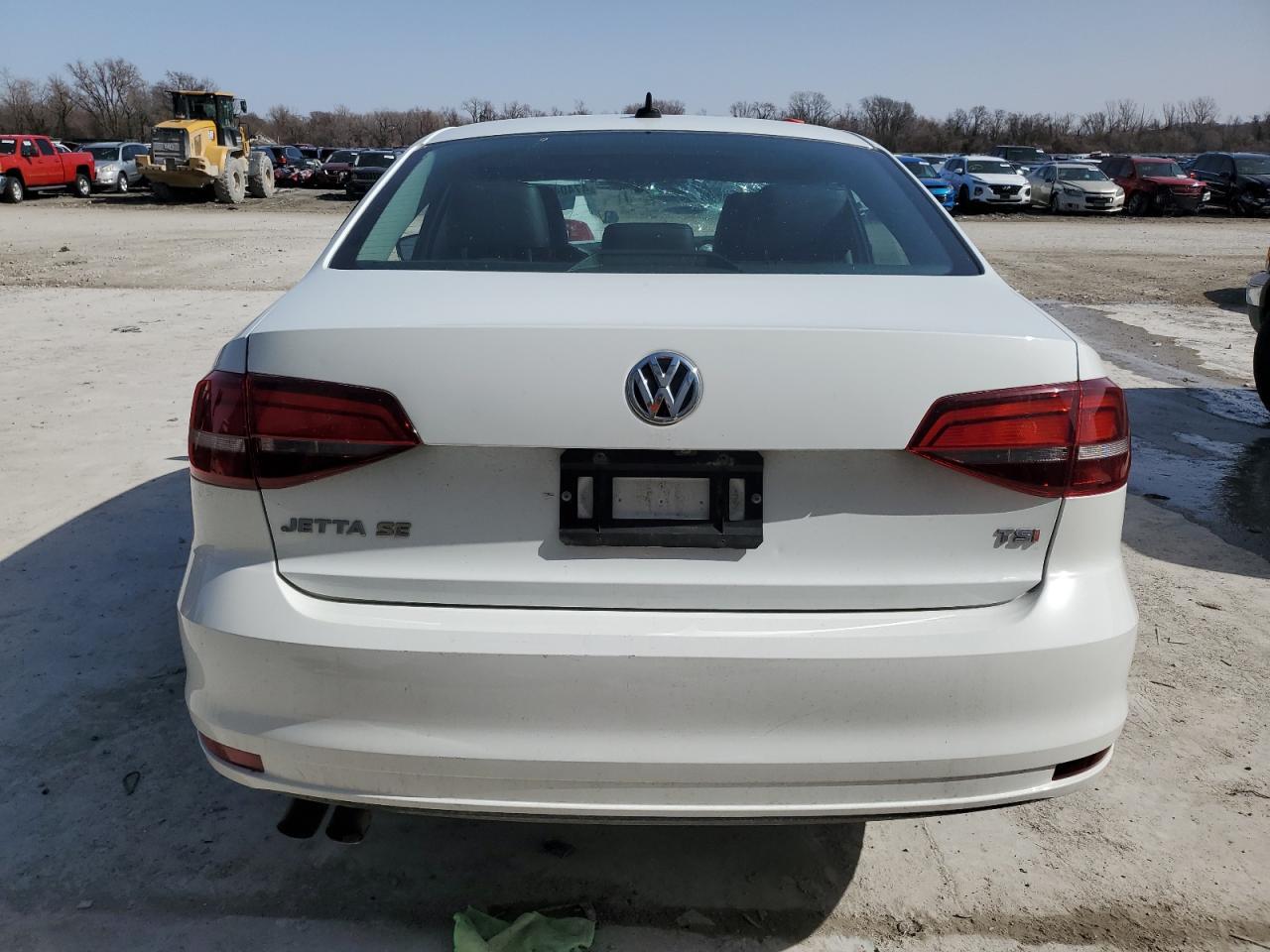 2017 VOLKSWAGEN JETTA SE - Image 6