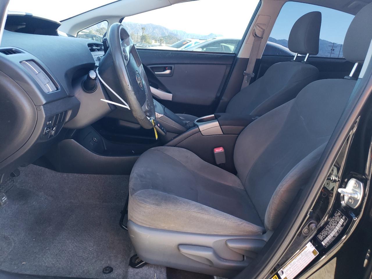 2013 TOYOTA PRIUS - Image 7