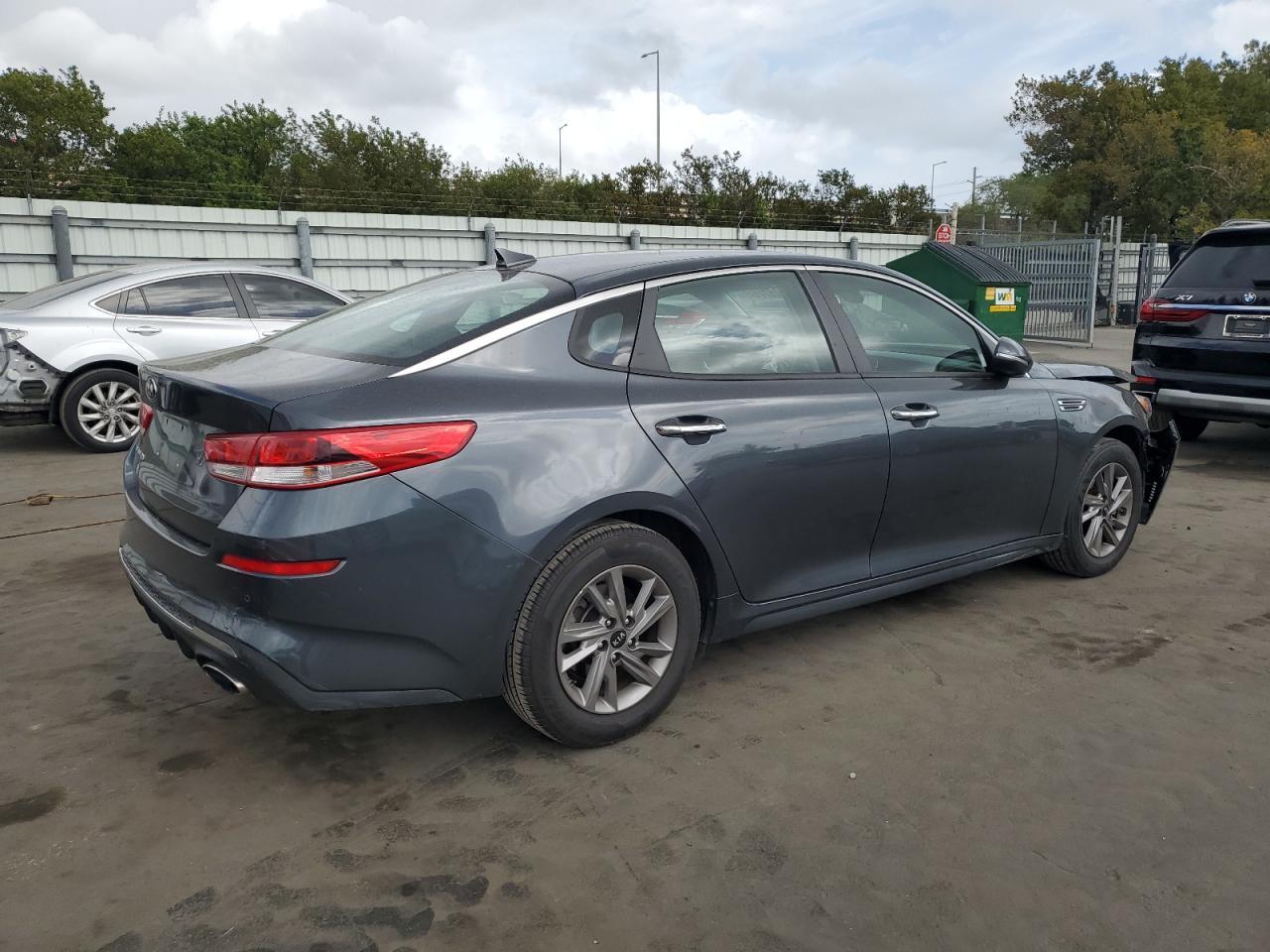 2020 KIA OPTIMA LX - Image 3