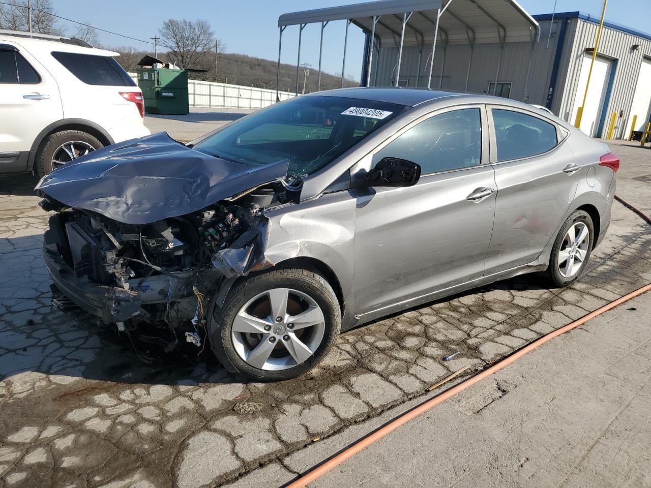 2013 HYUNDAI ELANTRA GL