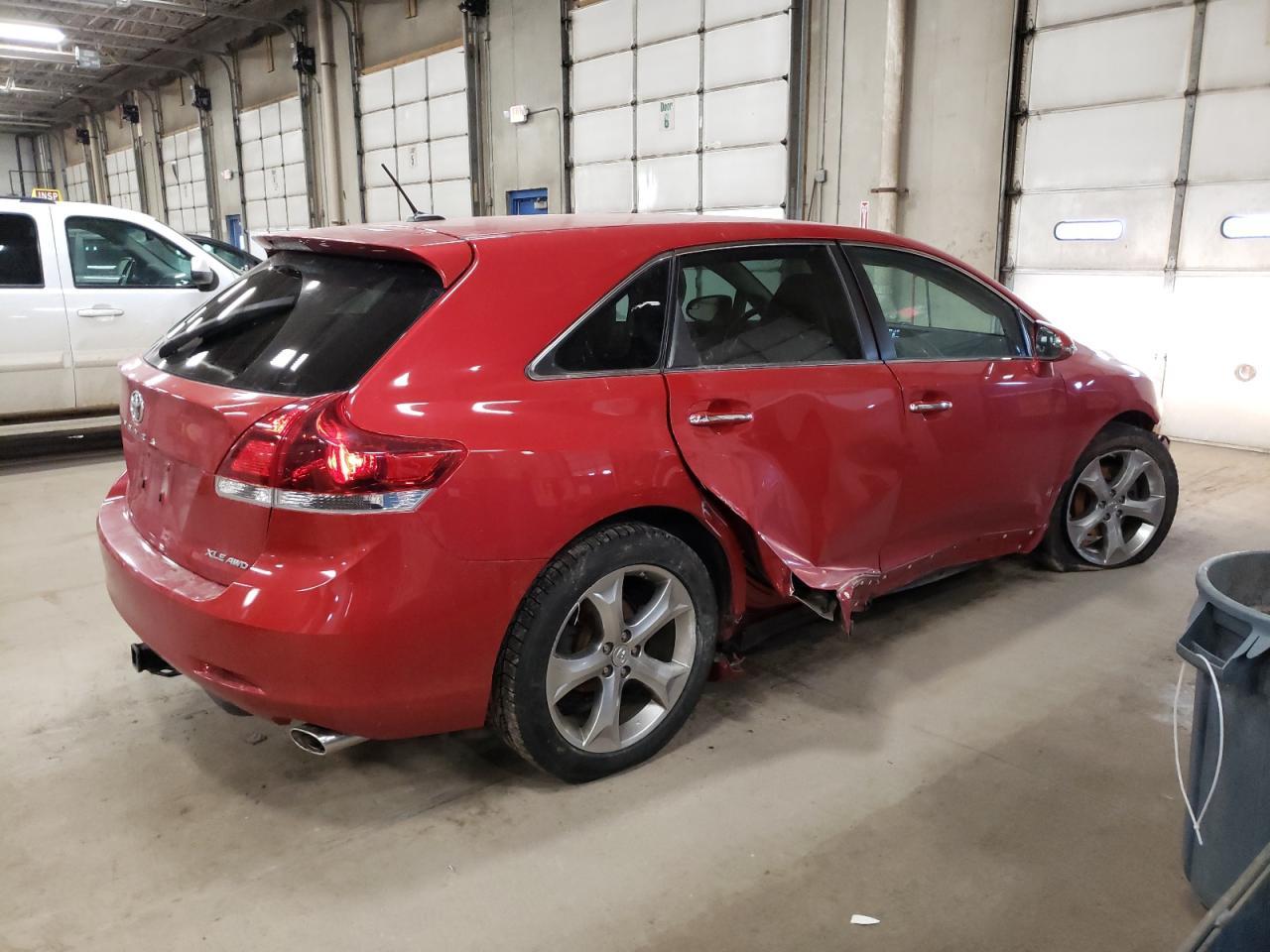 2014 TOYOTA VENZA LE - Фото 3