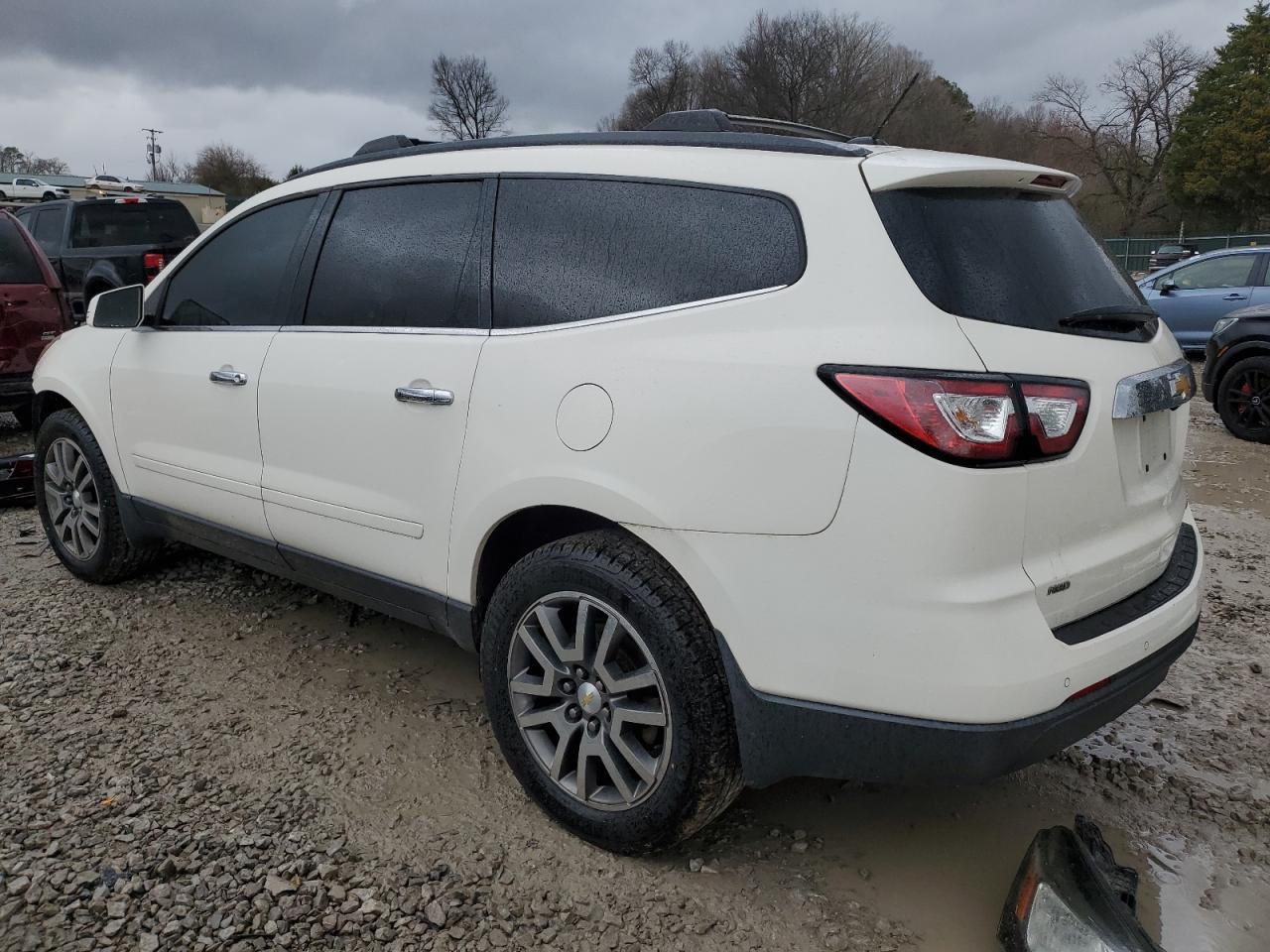 2014 CHEVROLET TRAVERSE L - Image 2